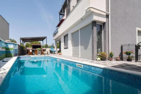 MY DALMATIA - Apartment Nikita with private pool